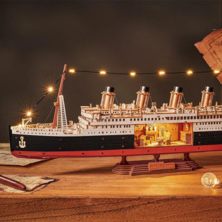 1912 · Eternal Atlantic Voyager 433 Pieces 3D Puzzle Ship with Lights from Robotime