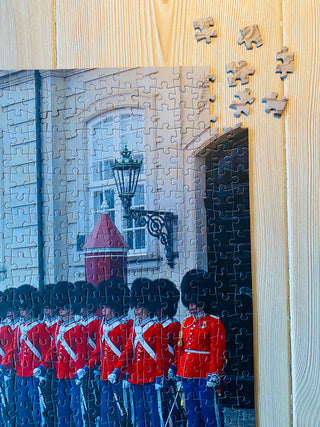 RØD GALLA 1000 brikker puslespil fra Penny Puzzle