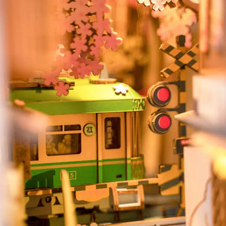 Sakura Densya Book Nook 340 brikker 3D-puslespil